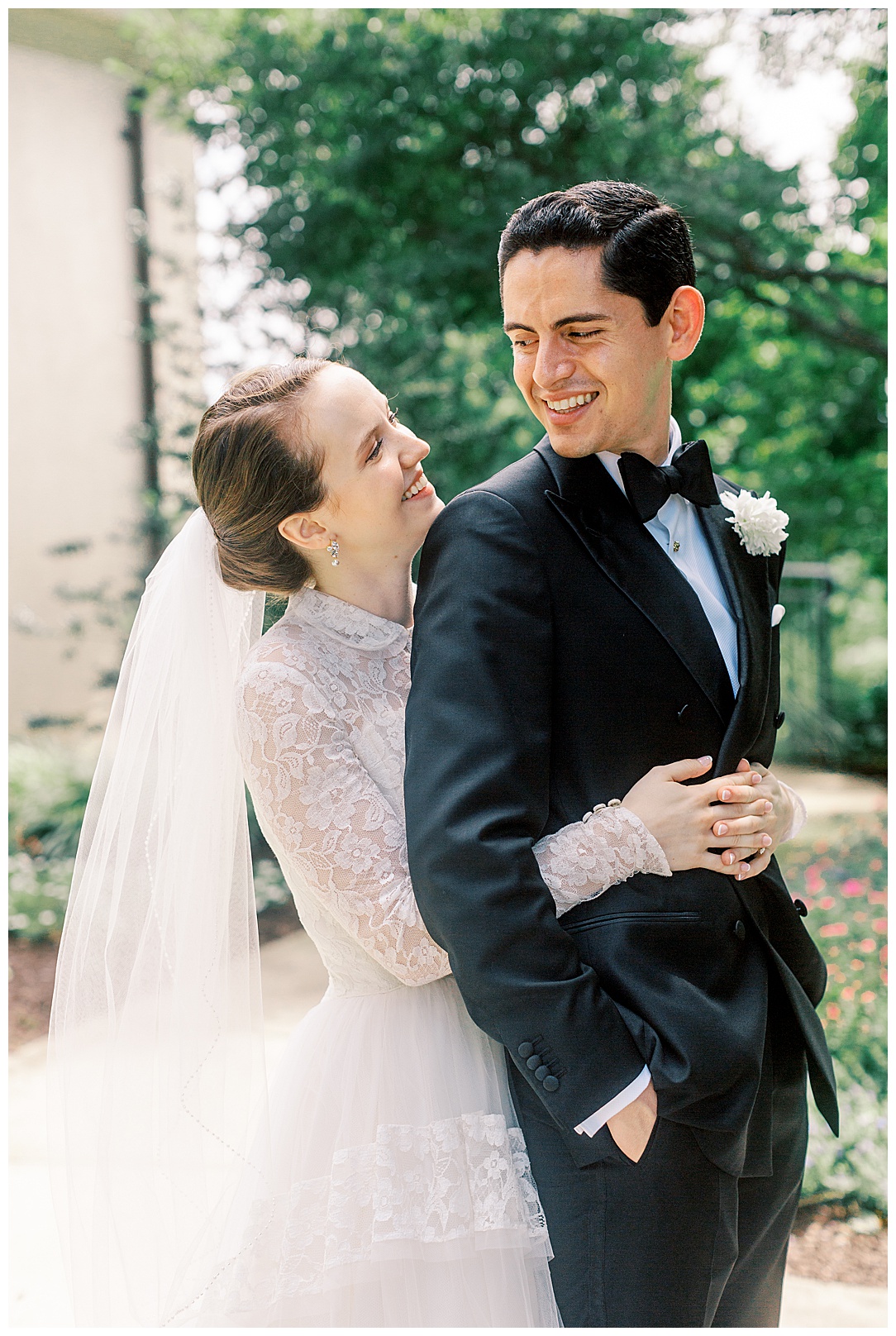 DC Wedding - Wedding Portraits at Belle Haven Country Club
